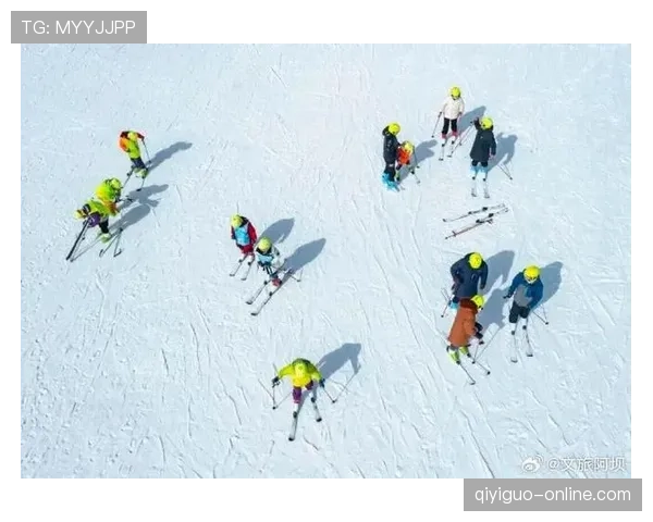 苏翊鸣家里滑雪场当后院？