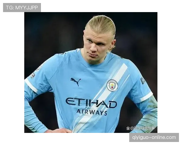 莱万多夫斯基与哈兰德在反击效率上出现偏移，前锋职责由单点驱动转向多点参与