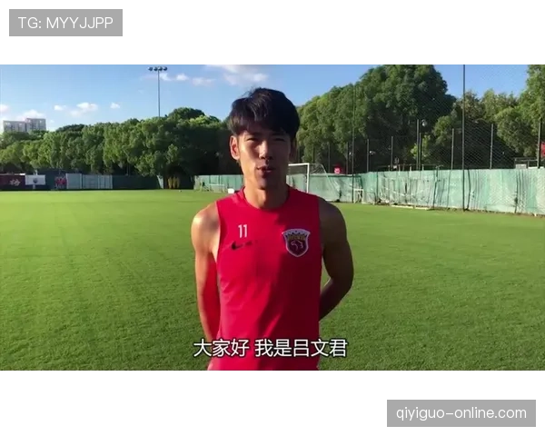 德罗巴连续高位突破撕裂防线展现关键锋线角色变化 德罗巴连续高位突破撕裂防线展现关键锋线角色变化